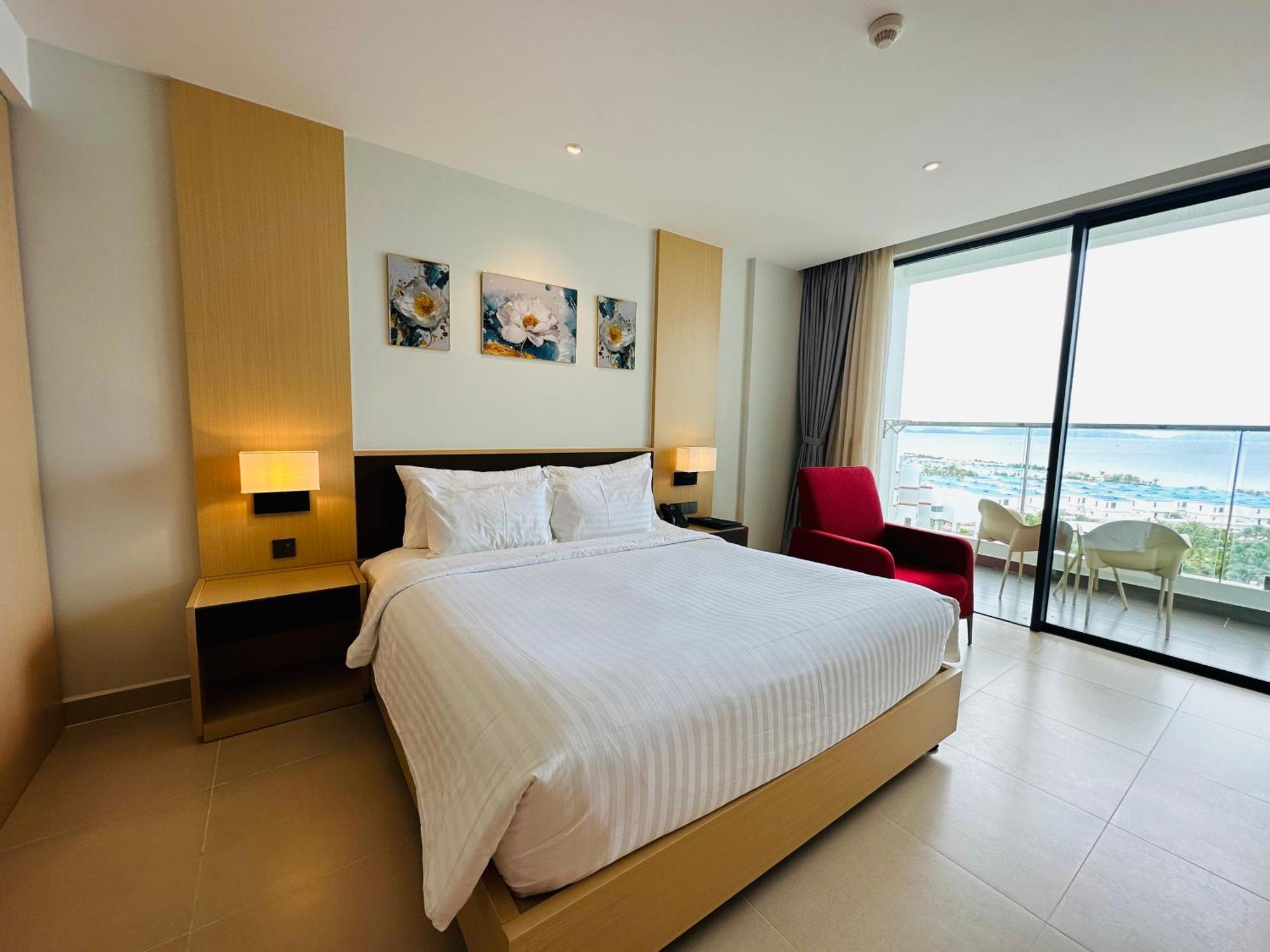 The Cam Ranh Oceanview Apartment Luaran gambar