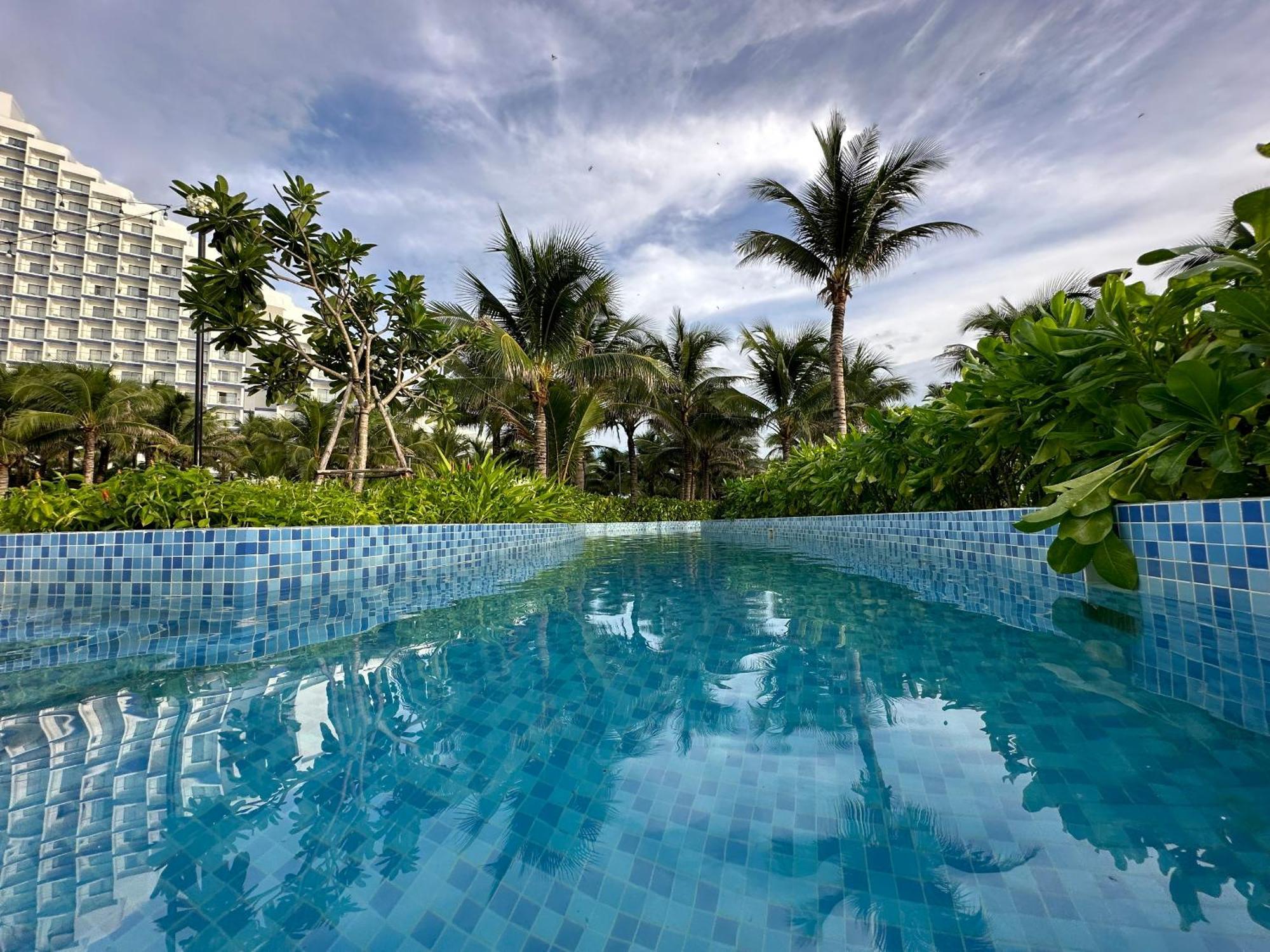 The Cam Ranh Oceanview Apartment Luaran gambar