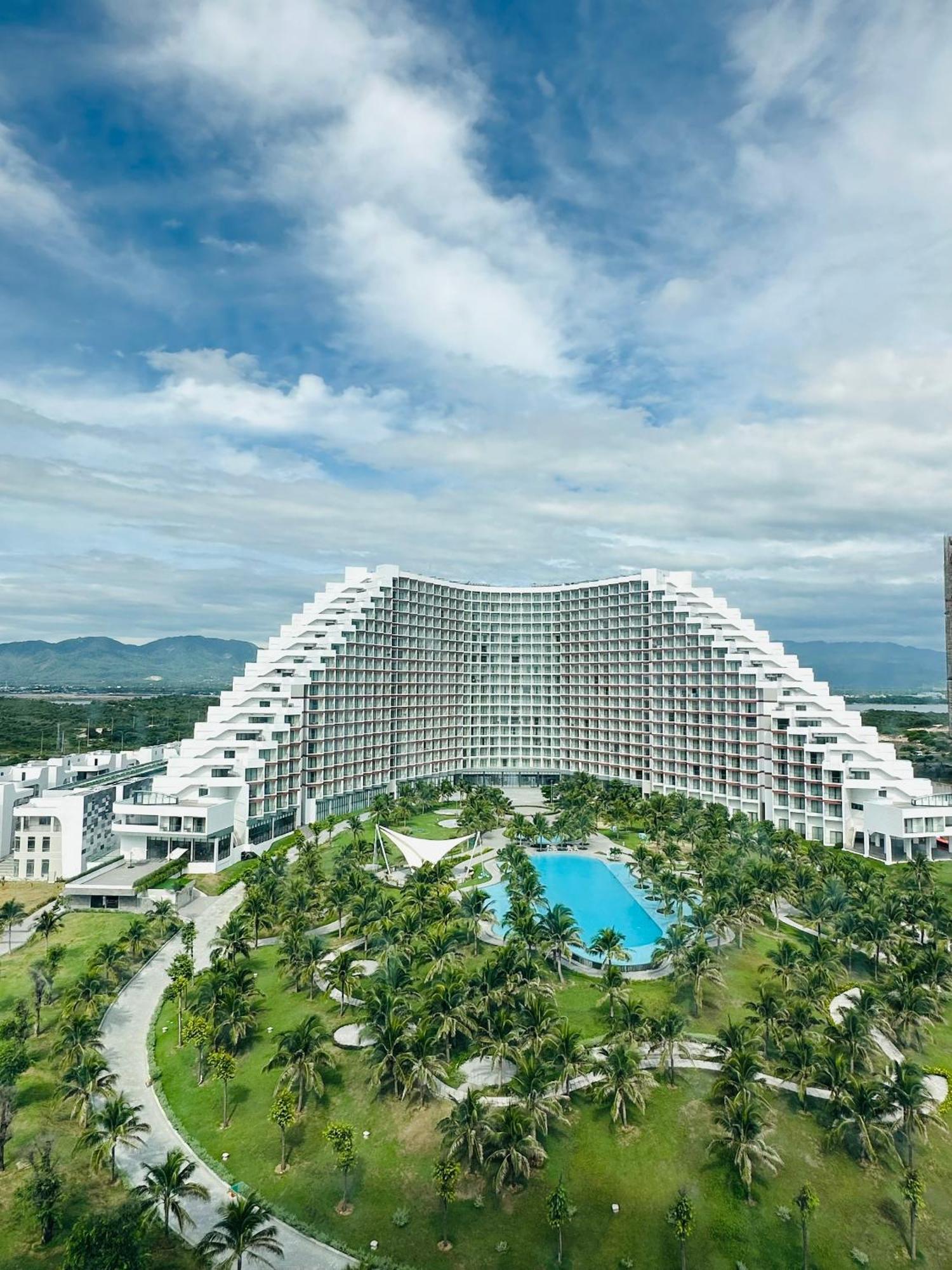 The Cam Ranh Oceanview Apartment Luaran gambar